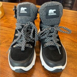 Sorel Black and White Athletic Shoes